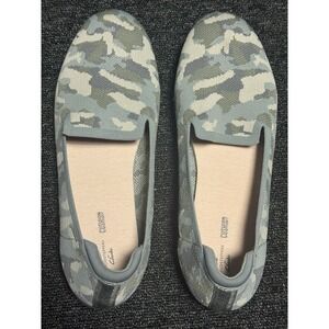 Cloudsteppers Women's Clarks Knit Slip On Carly Dream Loafer Green Camo 10W‎